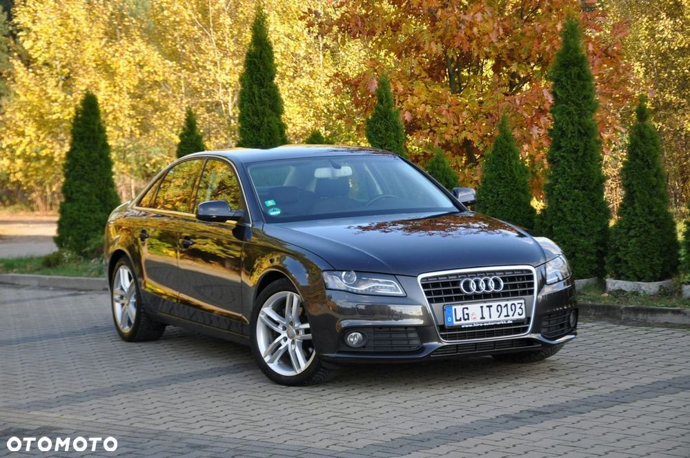 Audi A4 Limousine