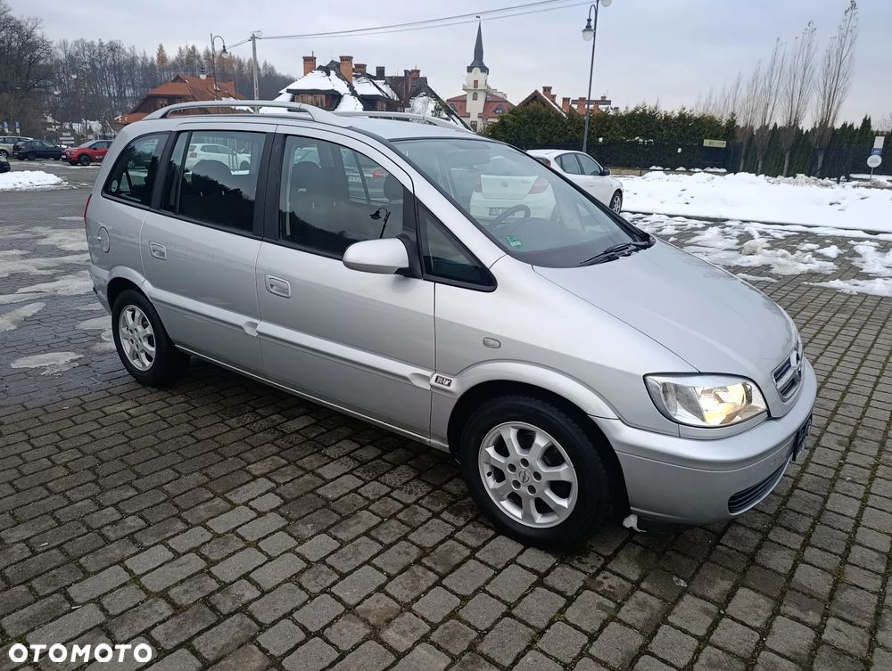 Opel Zafira 1.6 Edition - 6