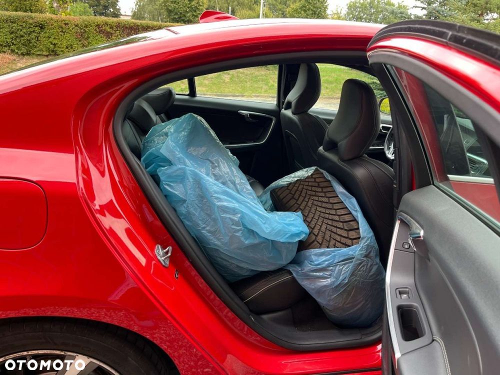 Volvo S60 - 24