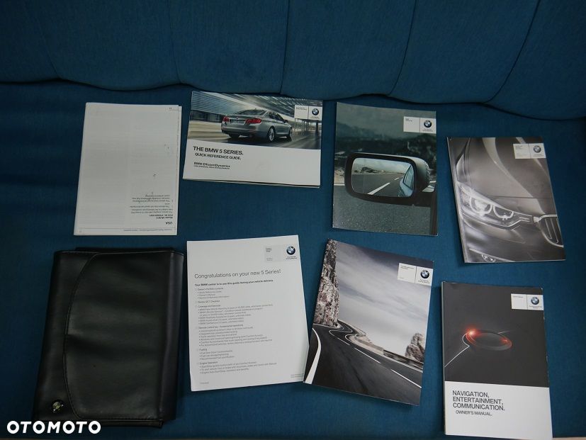 BMW Seria 5 528i xDrive Sport-Aut Luxury Line - 36