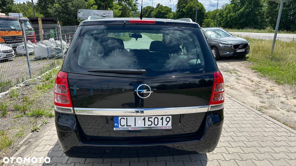 Opel Zafira 1.8 Sport - 8