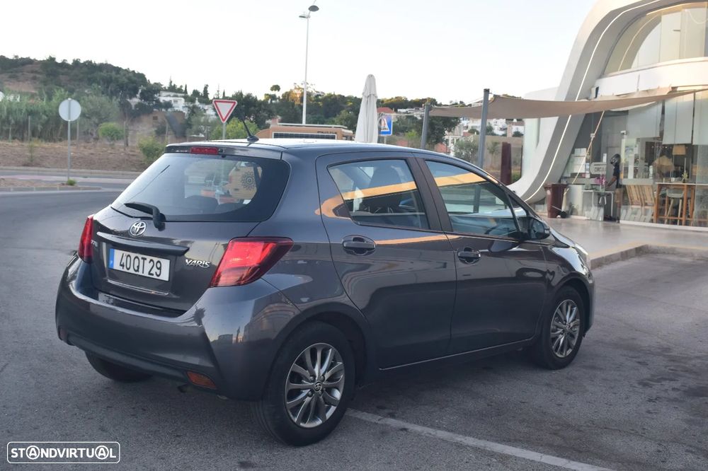 Toyota Yaris 1.0 VVT-i Comfort - 4