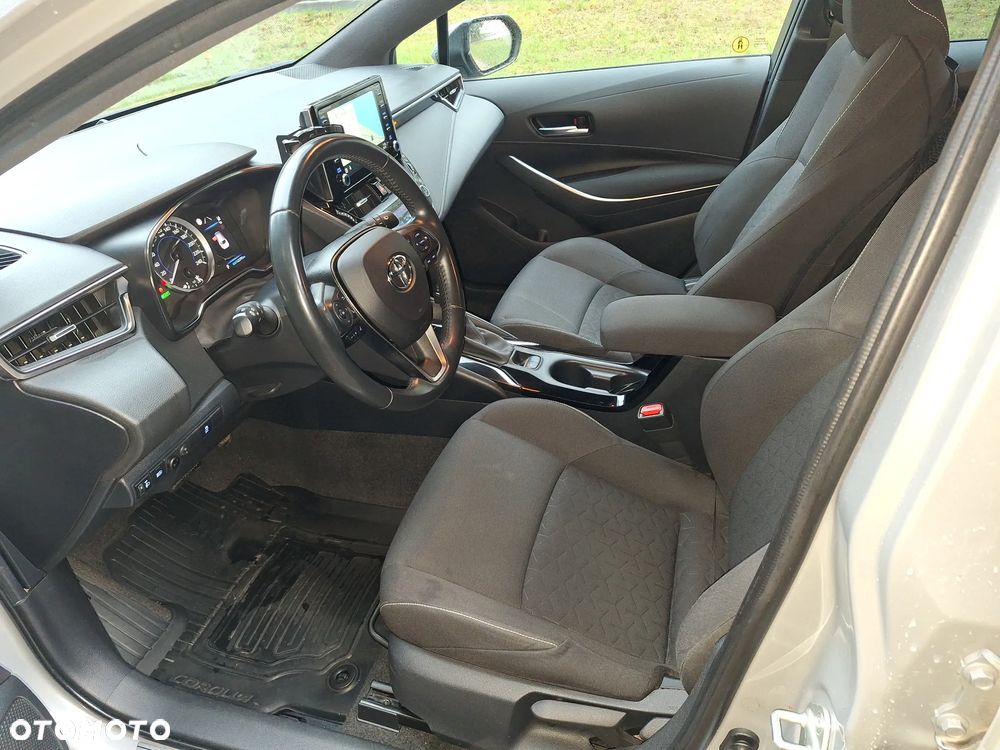 Toyota Corolla 1.8 Hybrid Comfort - 5