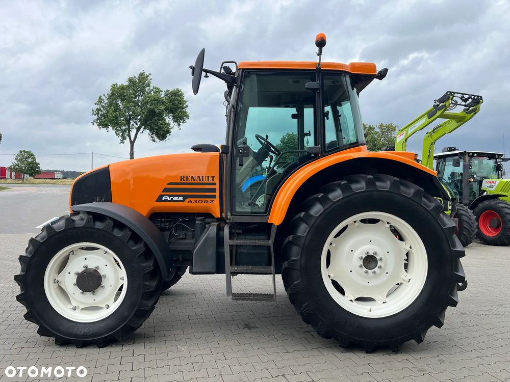 Renault Ares 630 RZ - 4