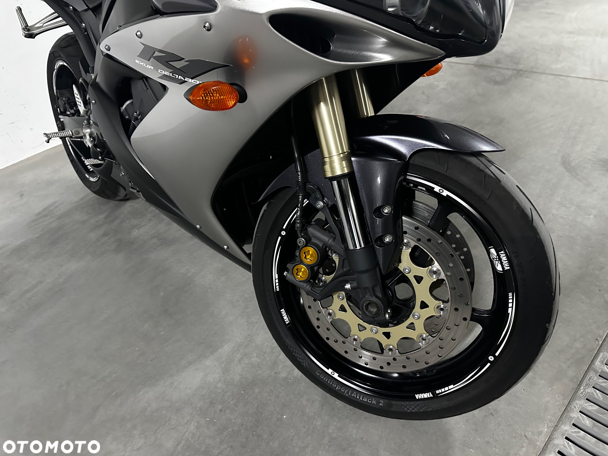 Yamaha YZF - 10