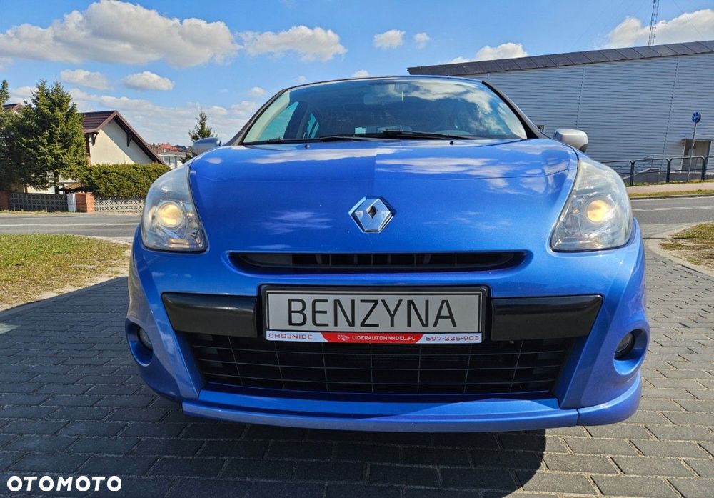 Renault Clio - 16