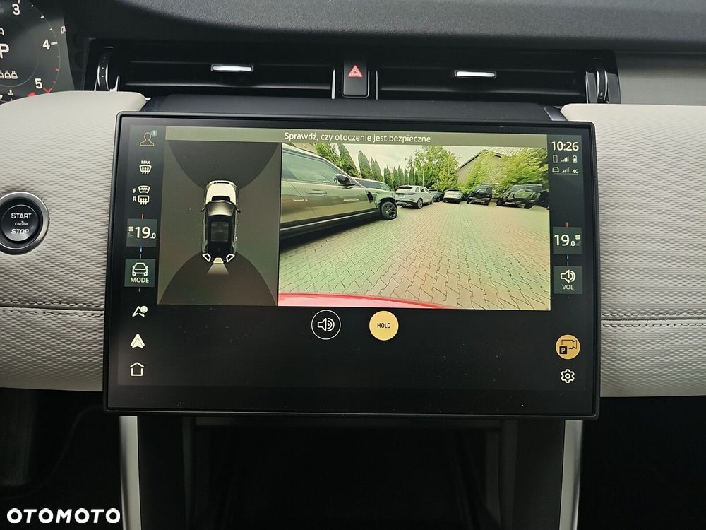 Land Rover Discovery Sport - 24