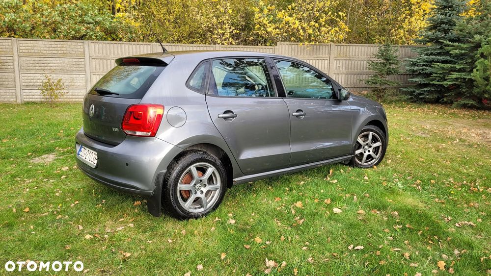 Volkswagen Polo - 4