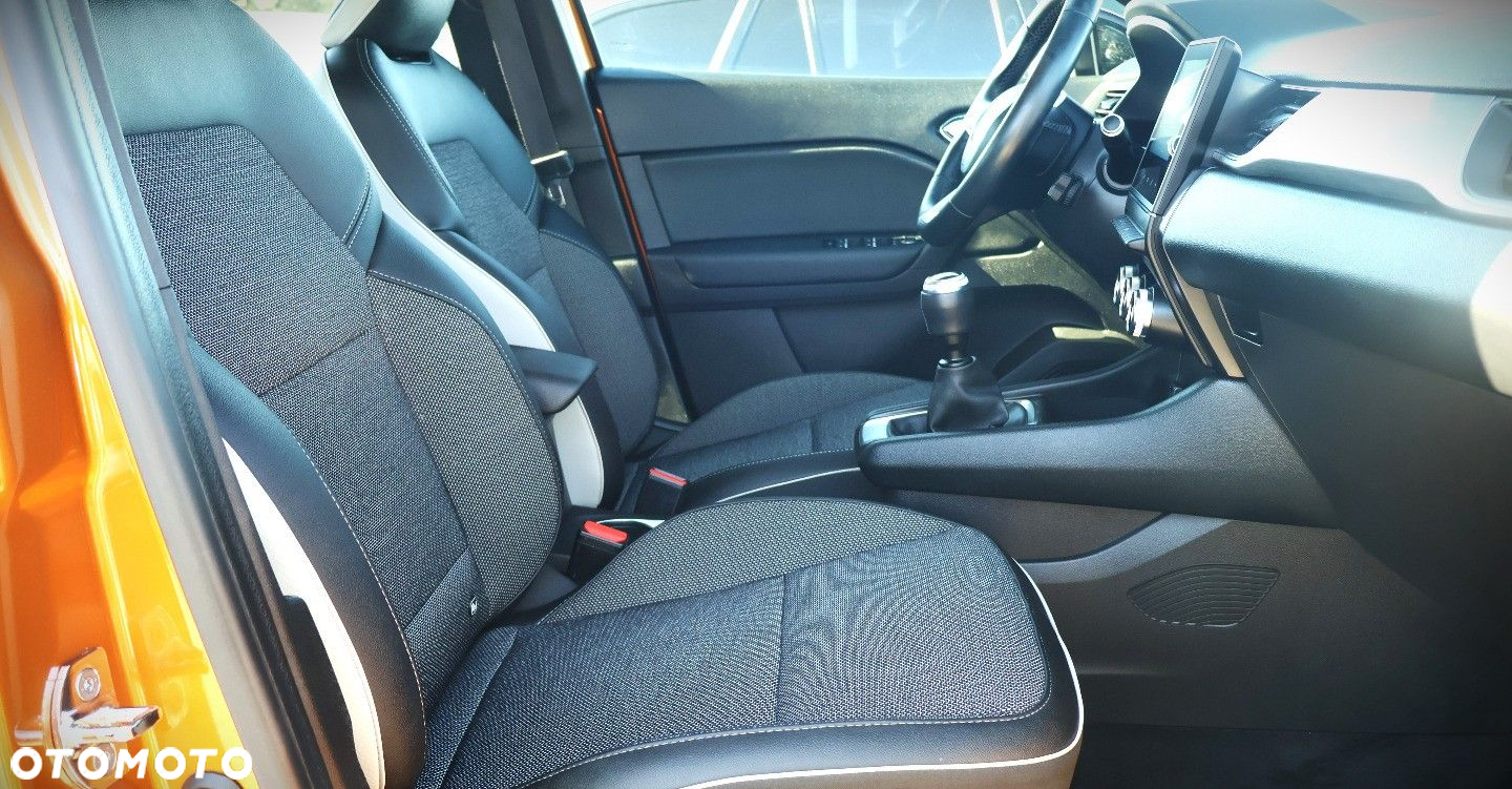 Renault Captur - 18