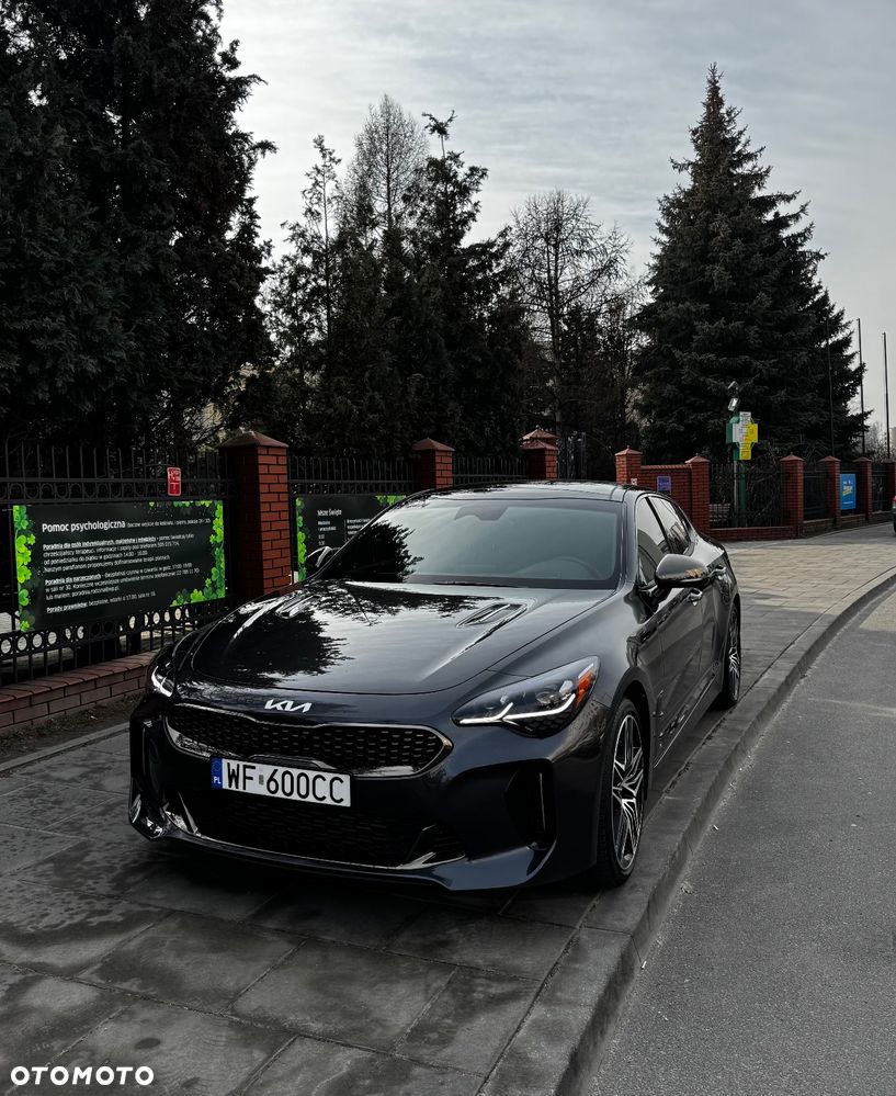 Kia Stinger - 3