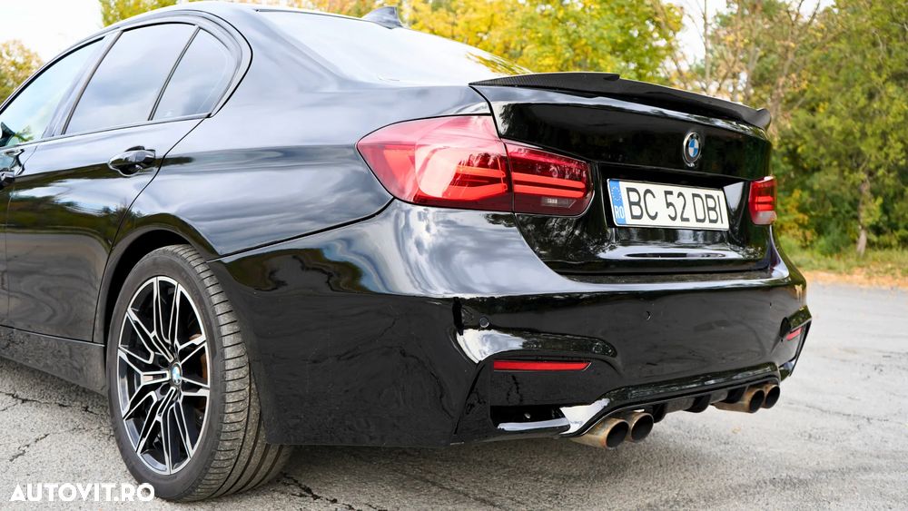 BMW Seria 3 330i xDrive AT Luxury Line - 7