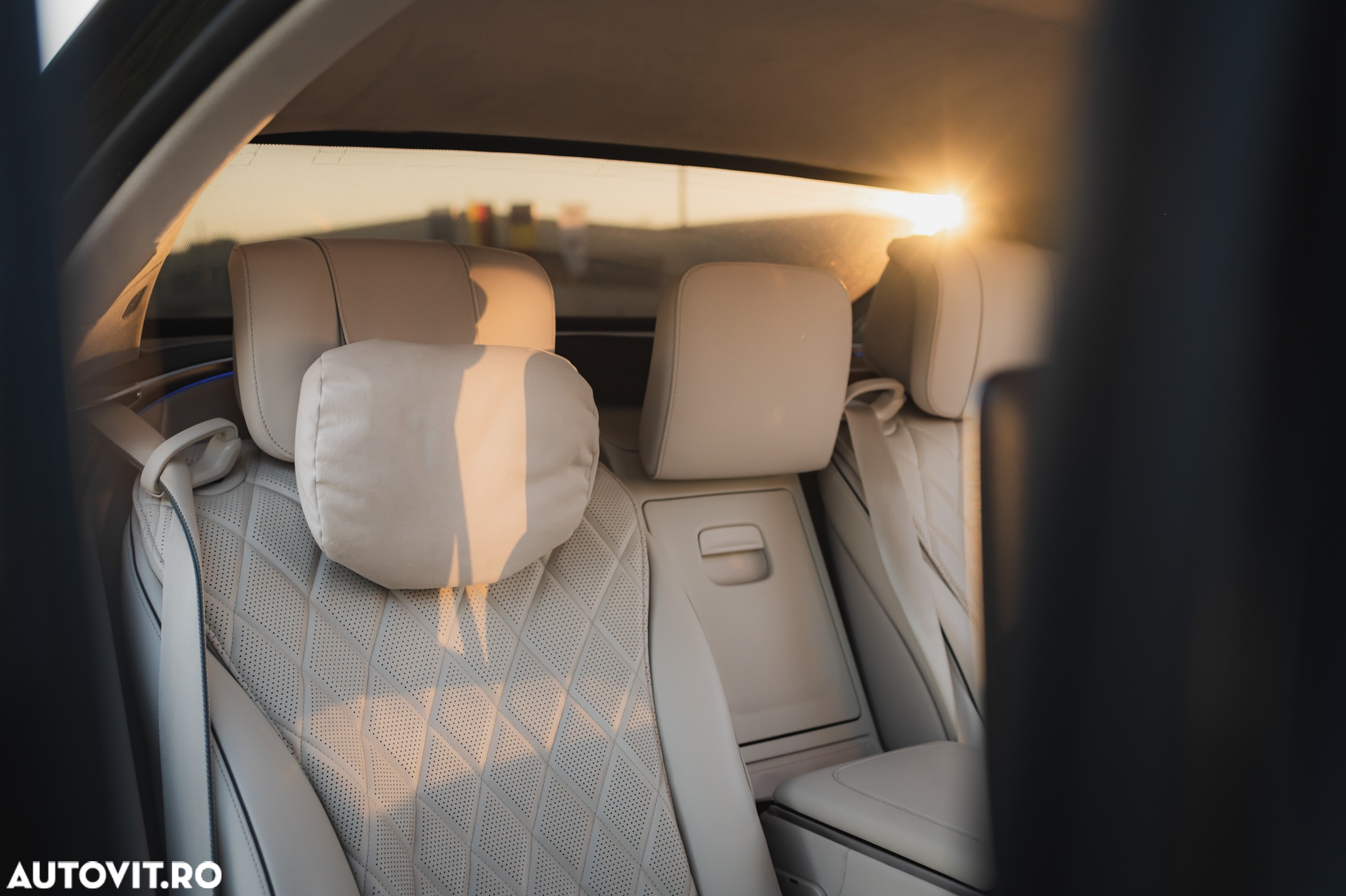 Mercedes-Benz S 580 e 4MATIC Long - 32