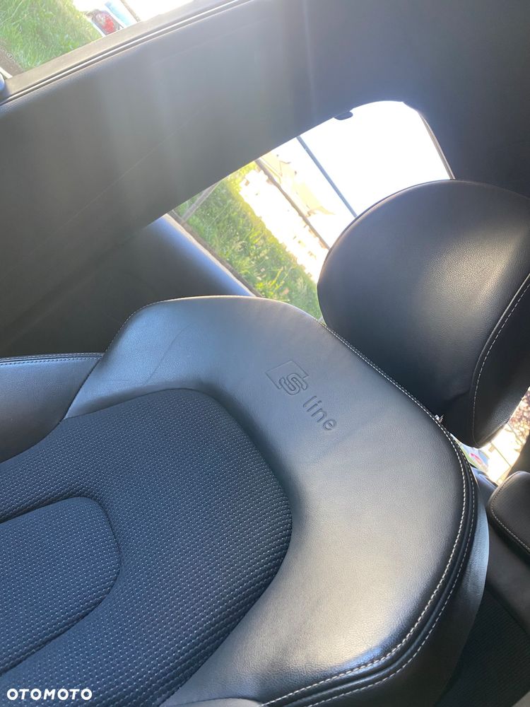 Audi A4 Avant 2.0 TDI DPF multitronic S line Sportpaket - 15