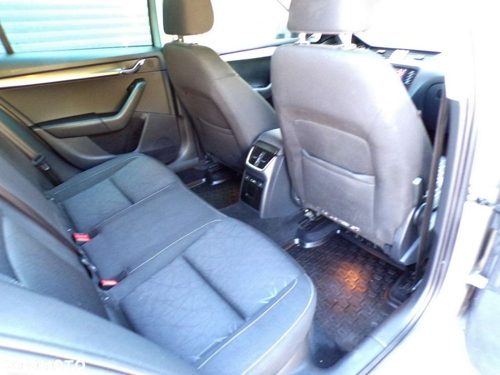Skoda Octavia - 23