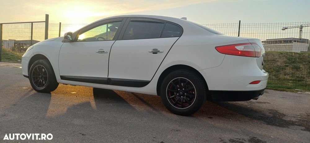 Renault Fluence 1.6 16V Expression - 5