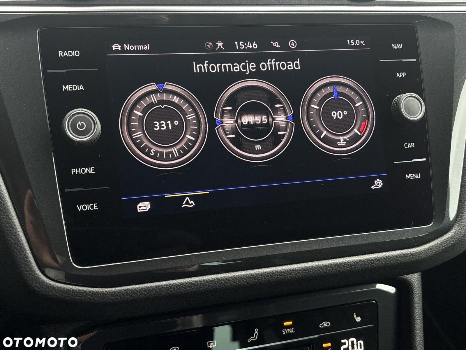 Volkswagen Tiguan - 19