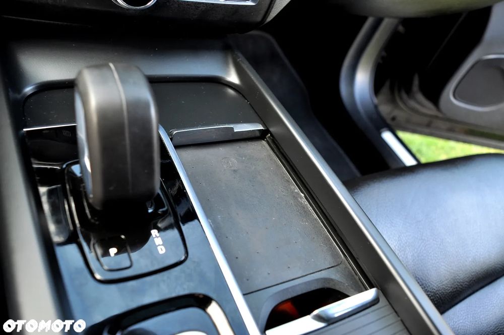 Volvo XC 60 T6 AWD Recharge Geartronic Inscription - 31