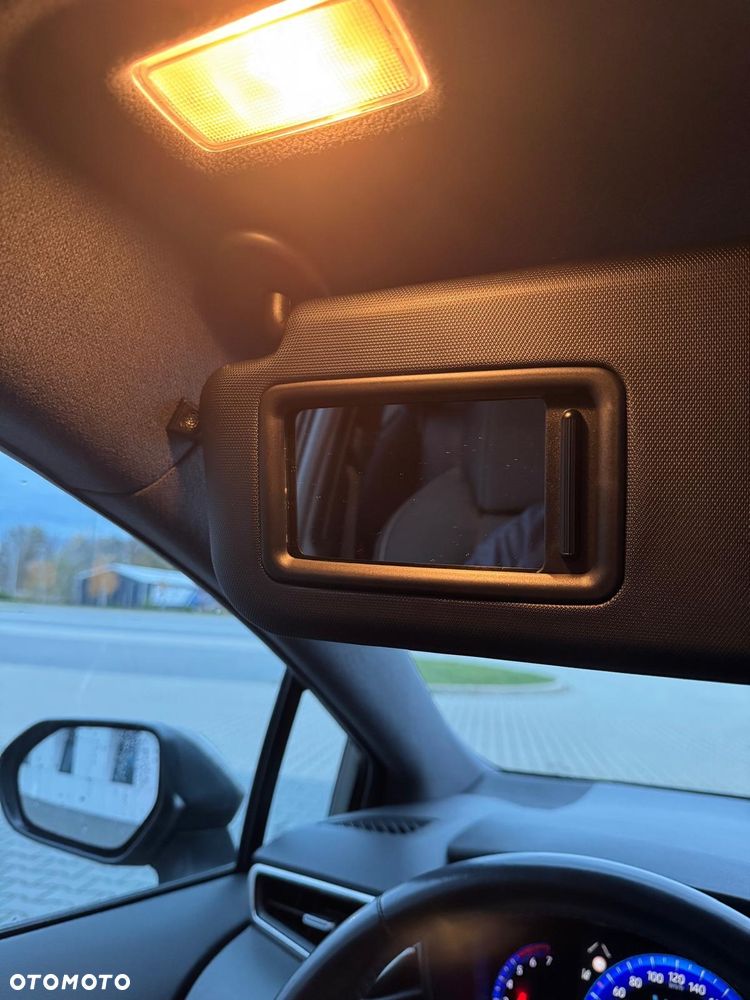 Toyota Corolla 1.8 Hybrid Comfort - 19