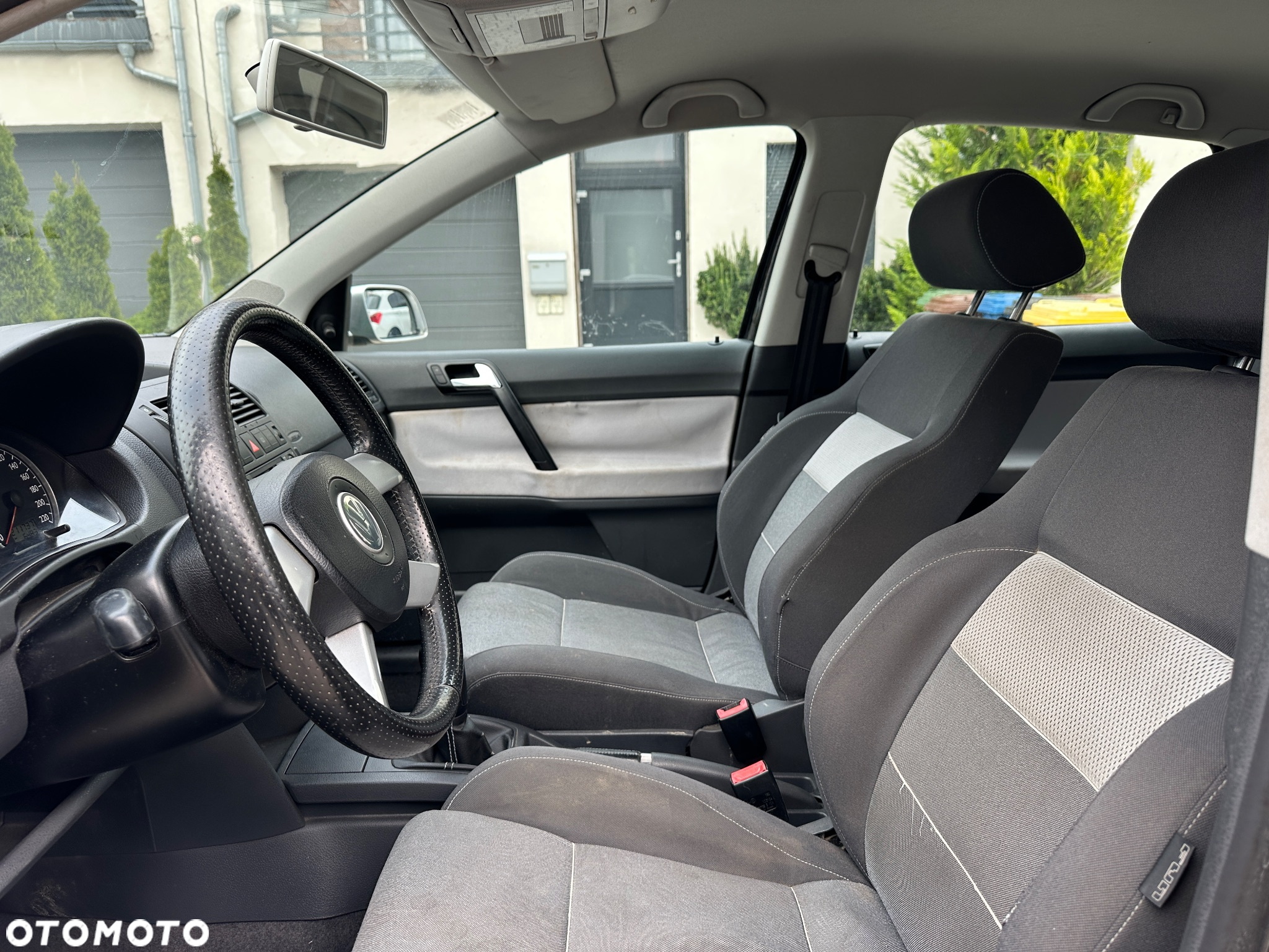 Volkswagen Polo 1.4 16V Fun - 13