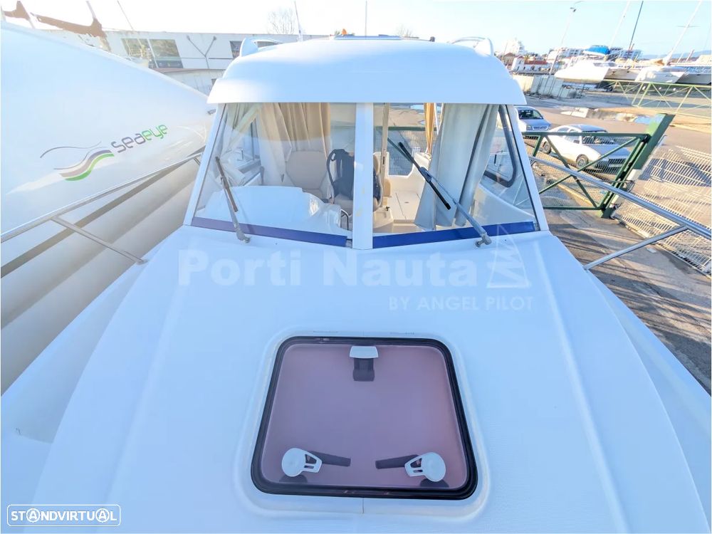 Beneteau Antares 7 - 18