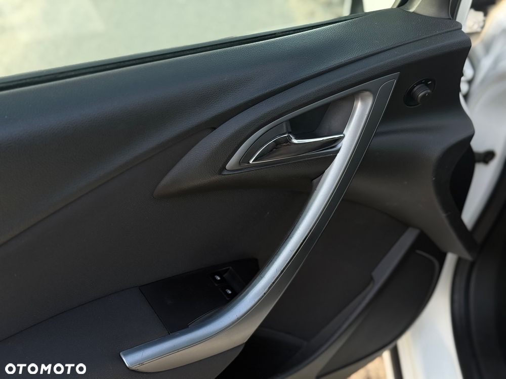 Opel Astra 1.7 CDTI DPF White Edition - 12