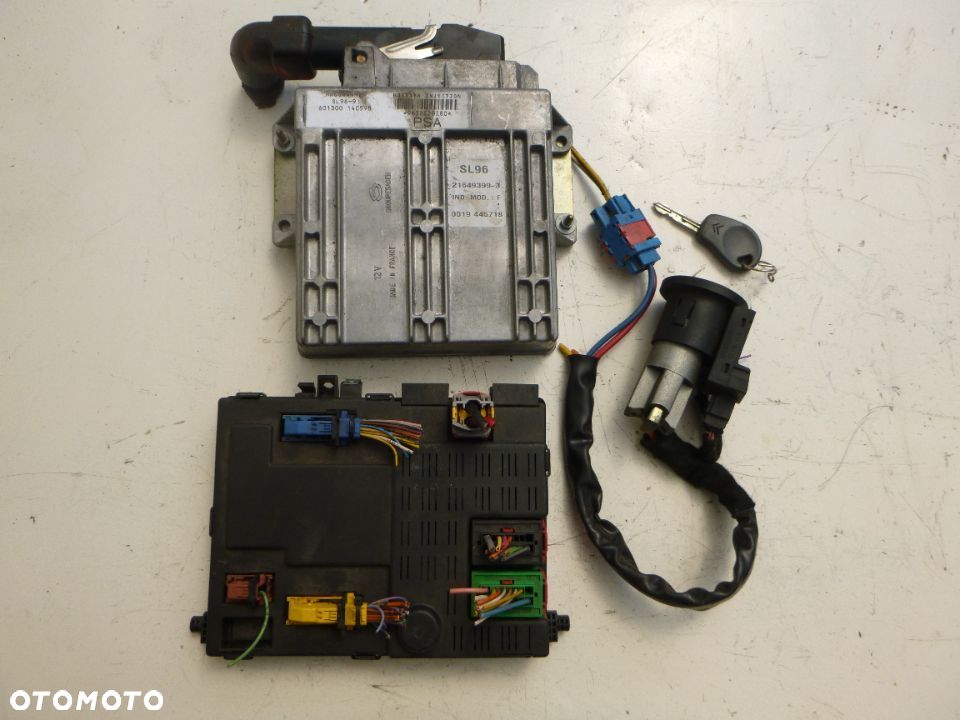 Citroen Xsara I 1,4 8V sterownik 9632520280 21649399-3 - 1