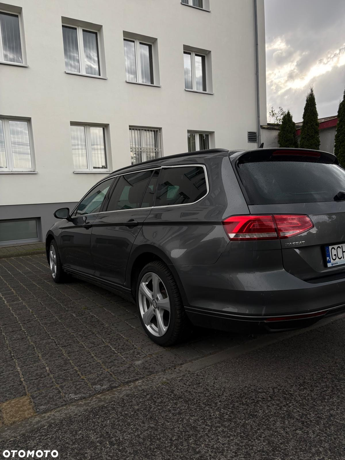 Volkswagen Passat 2.0 TDI BMT Comfortline - 9