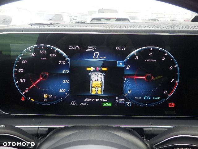 Mercedes-Benz GLS - 38