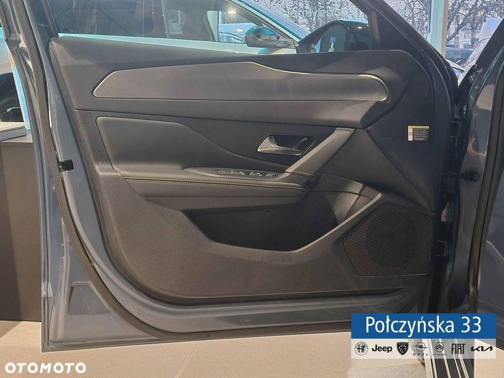 Peugeot 308 - 13