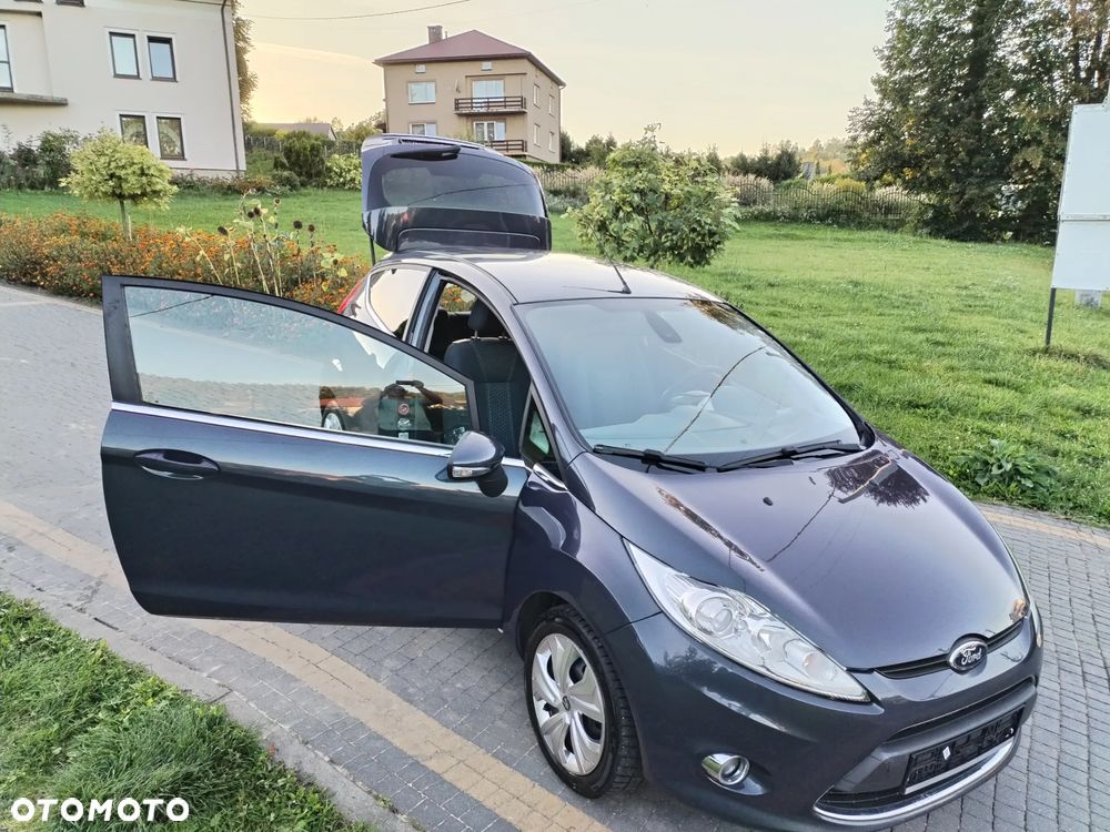 Ford Fiesta 1.25 Titanium - 9
