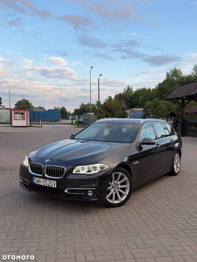 BMW Seria 5 520d Luxury Line - 1
