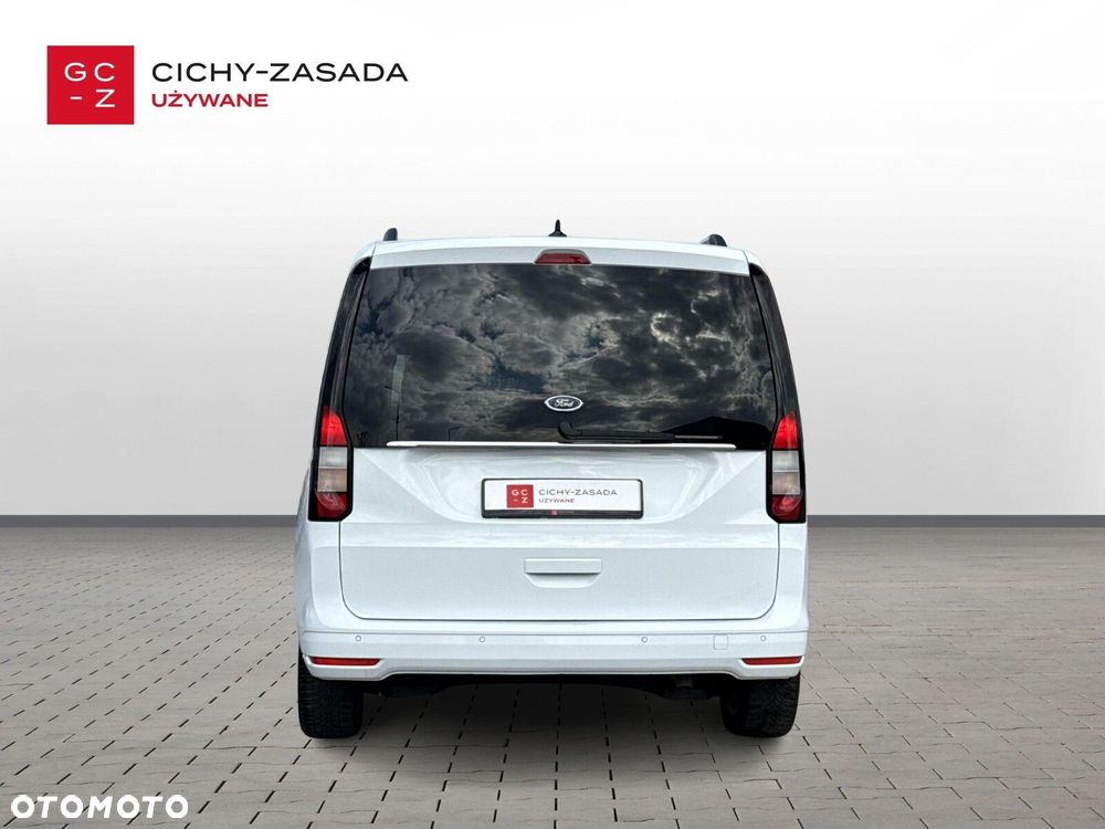 Ford Tourneo Connect - 4