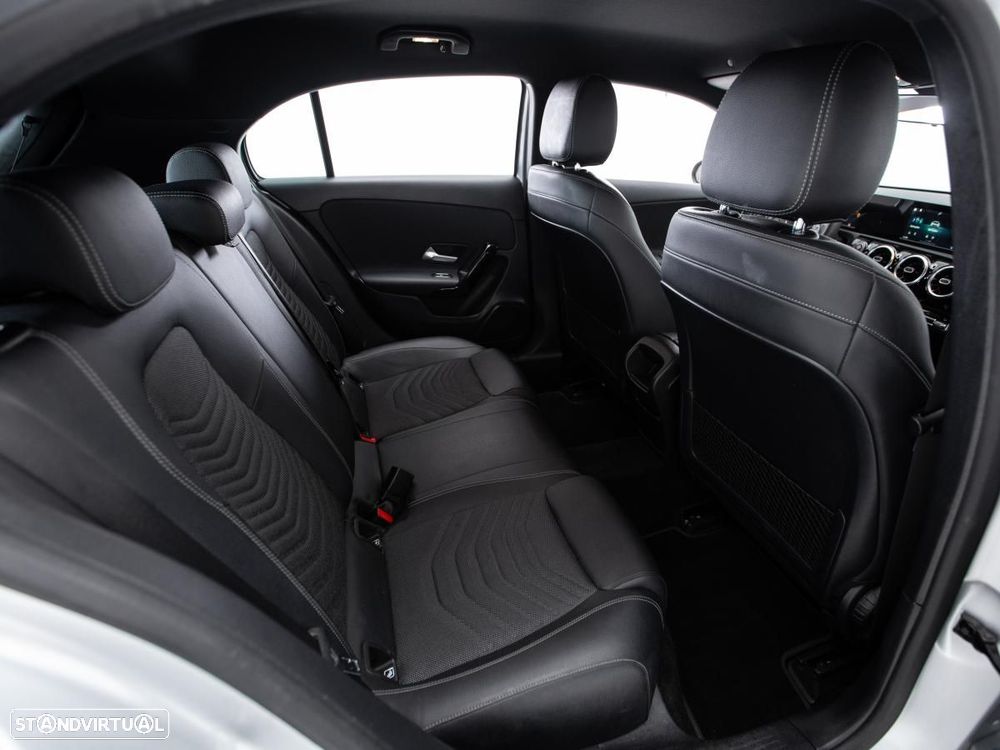 Mercedes-Benz A 160 d Style - 12