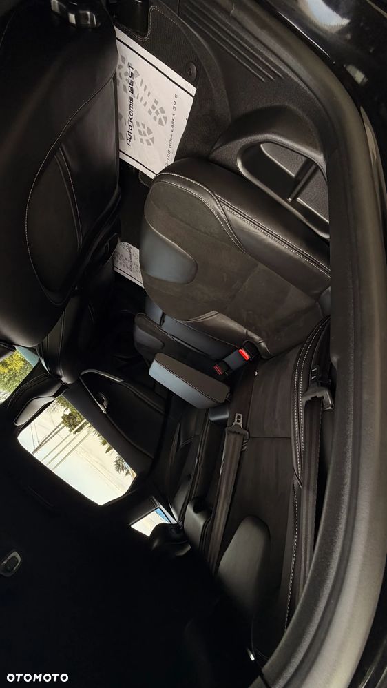 Volvo V40 D3 Linje You - 6