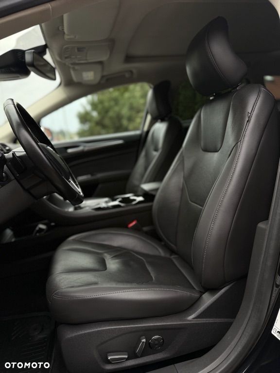 Ford Mondeo 2.0 TDCi ST-Line PowerShift - 27