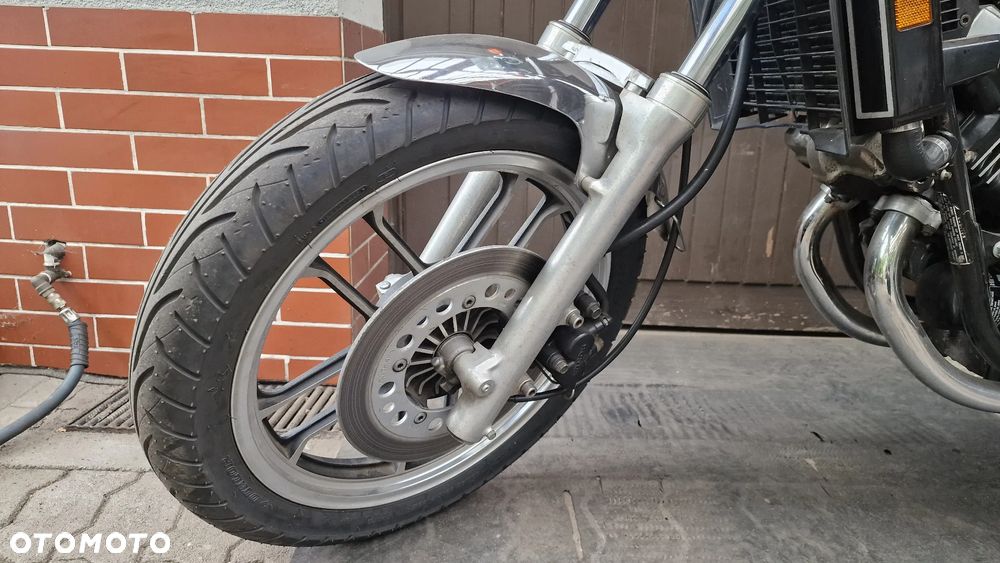 Honda VF - 6