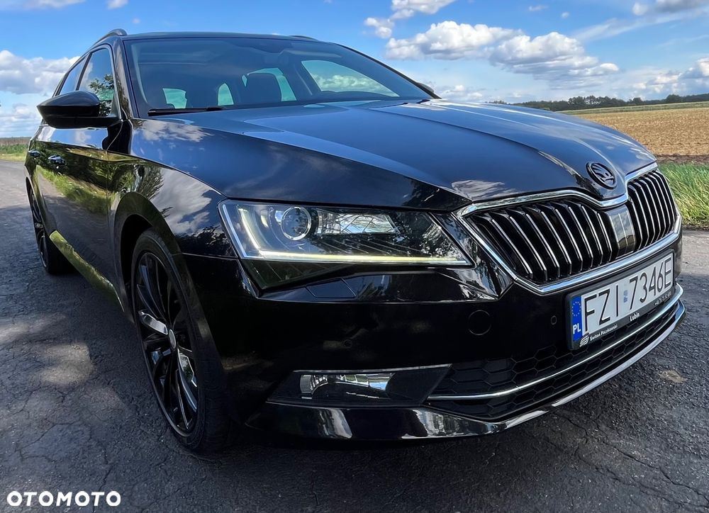 Skoda Superb 2.0 TDI DSG Premium Edition - 18