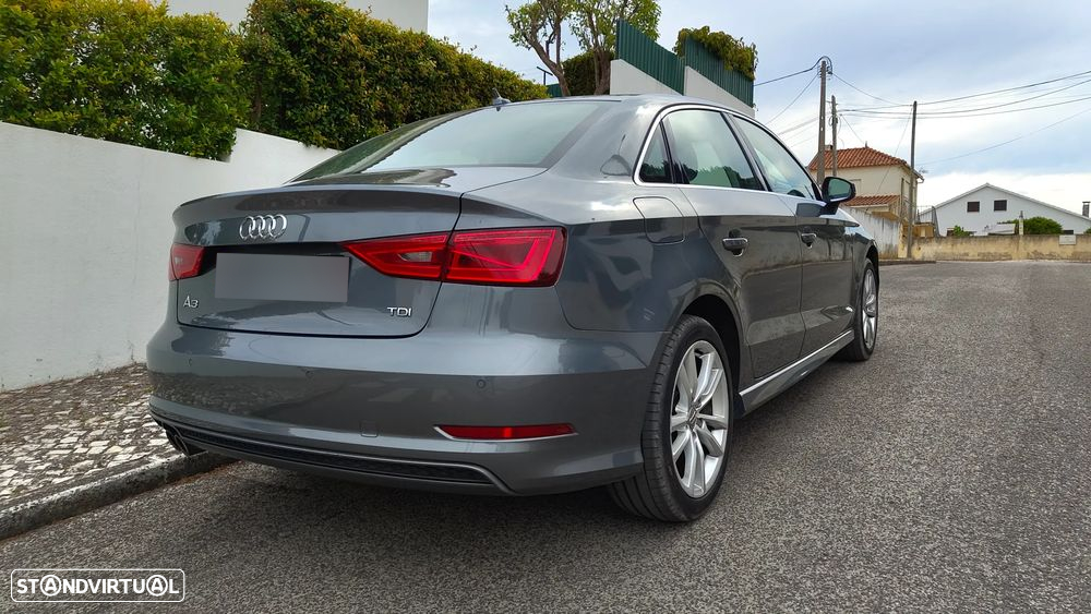 Audi A3 Limousine 2.0 TDI S-line - 4