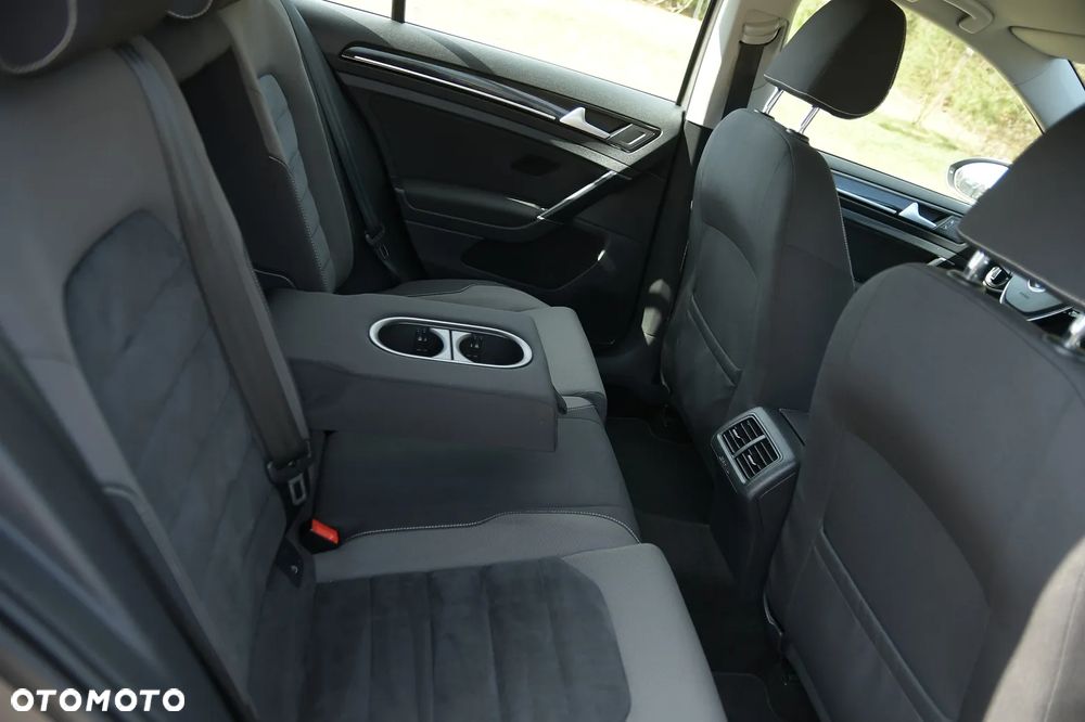 Volkswagen Golf 1.4 TSI BlueMotion Technology Highline - 23