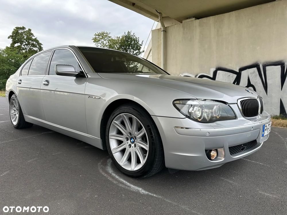 BMW Seria 7 760i L - 7