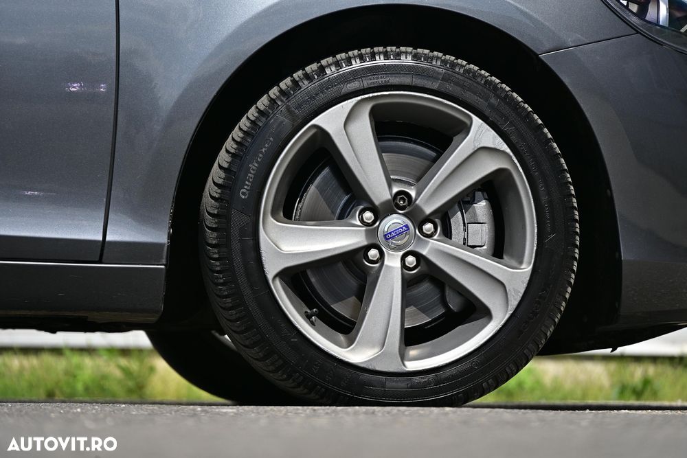 Volvo V40 D3 Geartronic - 35