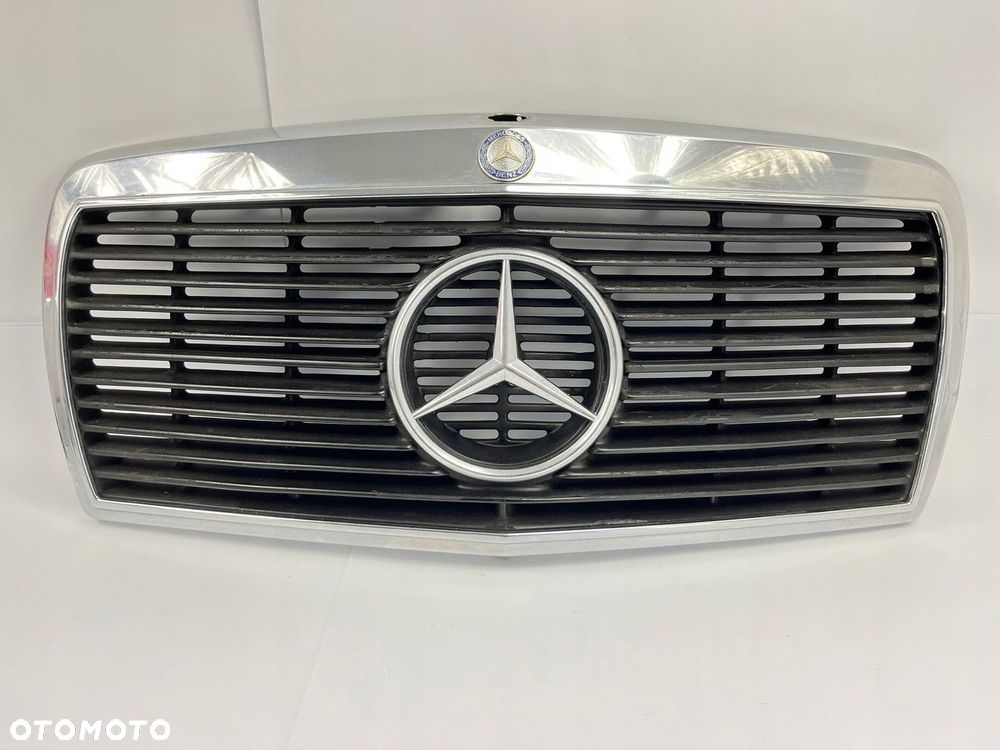 GRILL ATRAPA CHŁODNICY DUŻY ZNACZEK DUŻE LOGO MERCEDES W126 SE SEL - 1