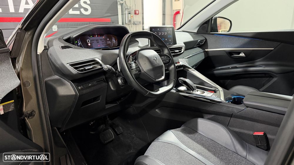 Peugeot 3008 PureTech 130 Stop & Start GPF EAT8 Allure - 16