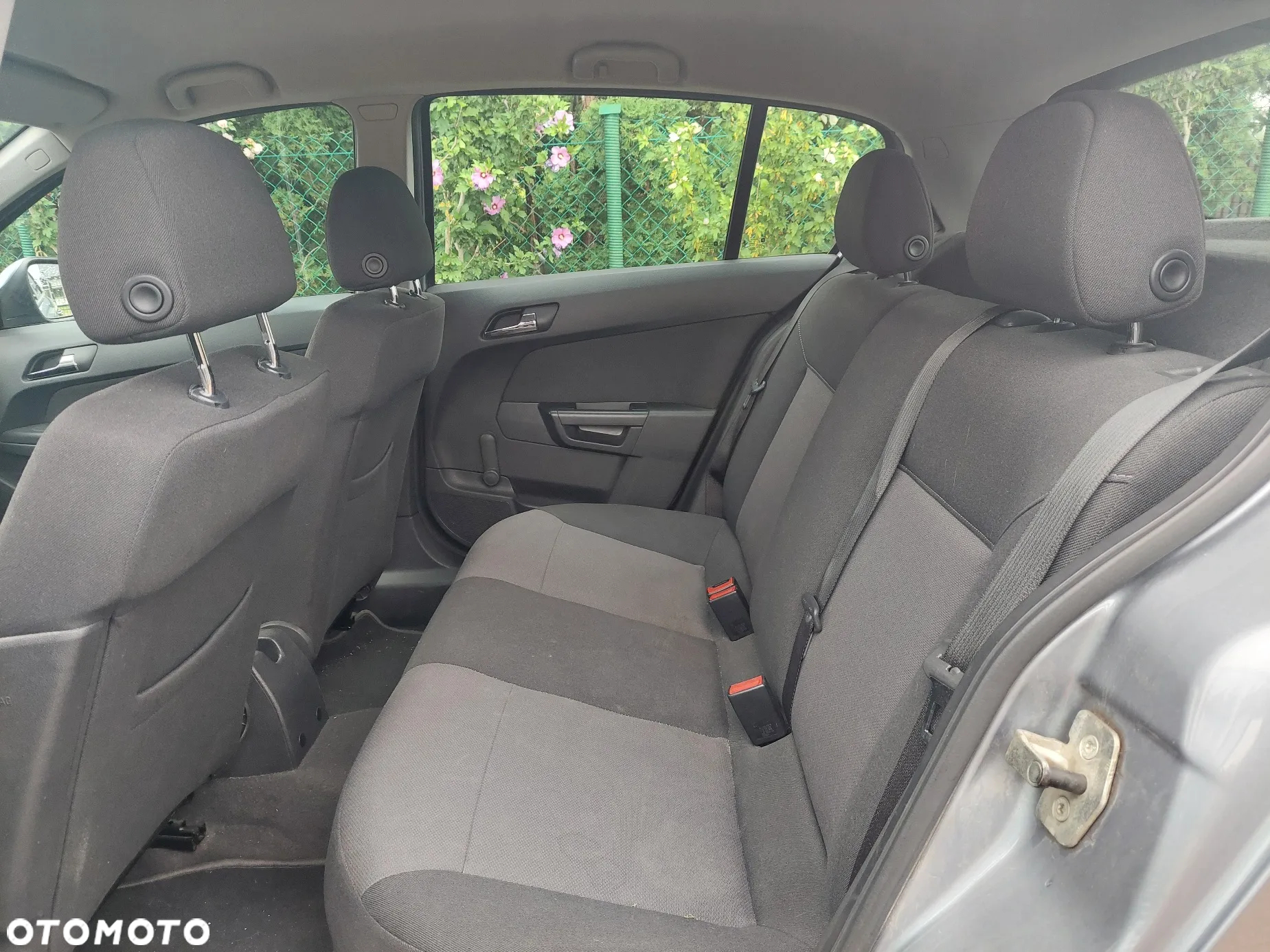 Opel Astra III 1.6 - 8