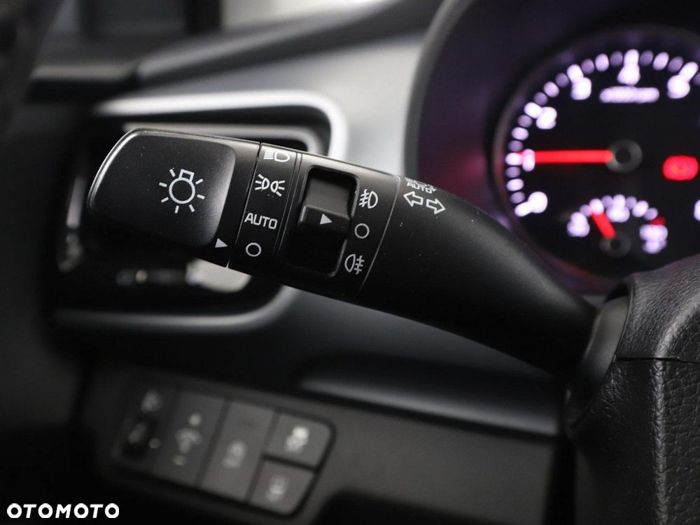 Kia Stonic 1.0 T-GDI M DCT - 33