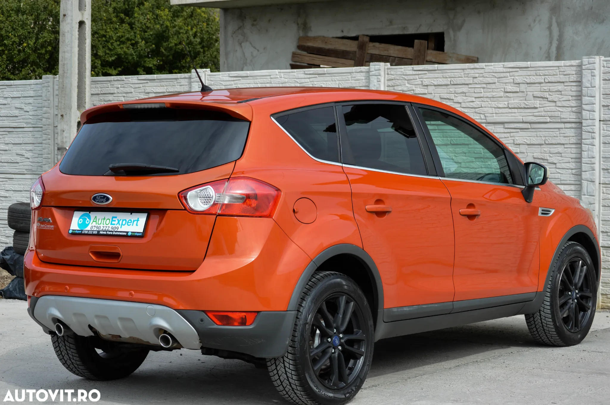 Ford Kuga 2.0 TDCi 4WD Trend - 27