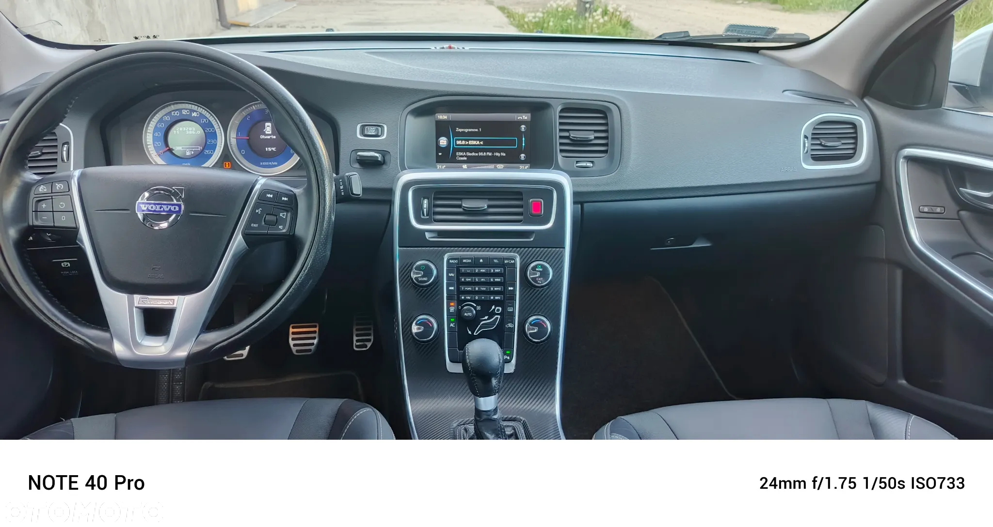 Volvo S60 D4 R-Design - 11
