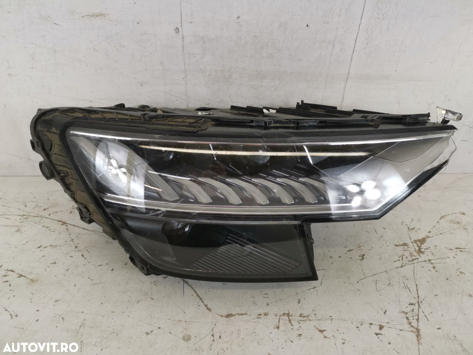 Far Dreapta Full Led Matrix Audi Q8 1 generation [2018 - 2022] Origina - 2