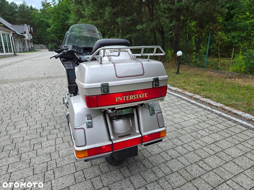 Honda GL - 22