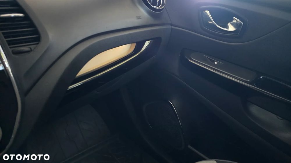 Renault Captur 0.9 Energy TCe Intens EU6 - 17
